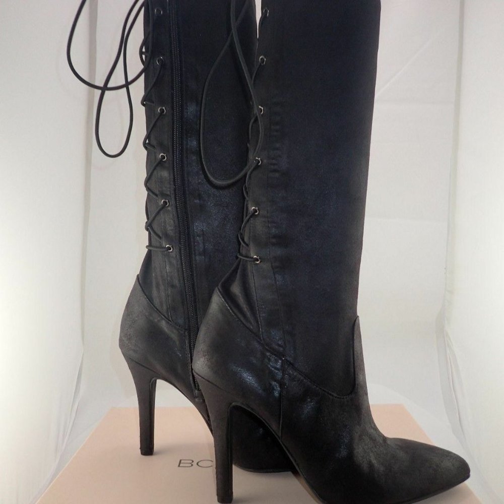 NIB Women's BCBGeneration BG-ERINN Sueded Black